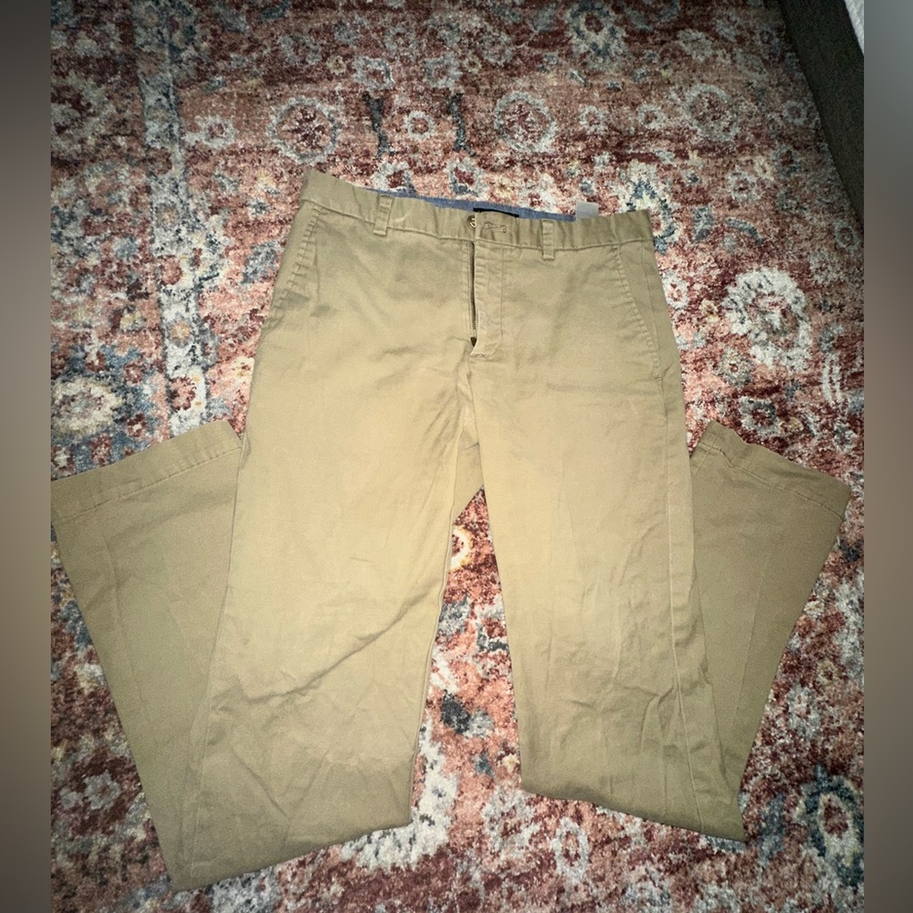 Men’s tan dress pants